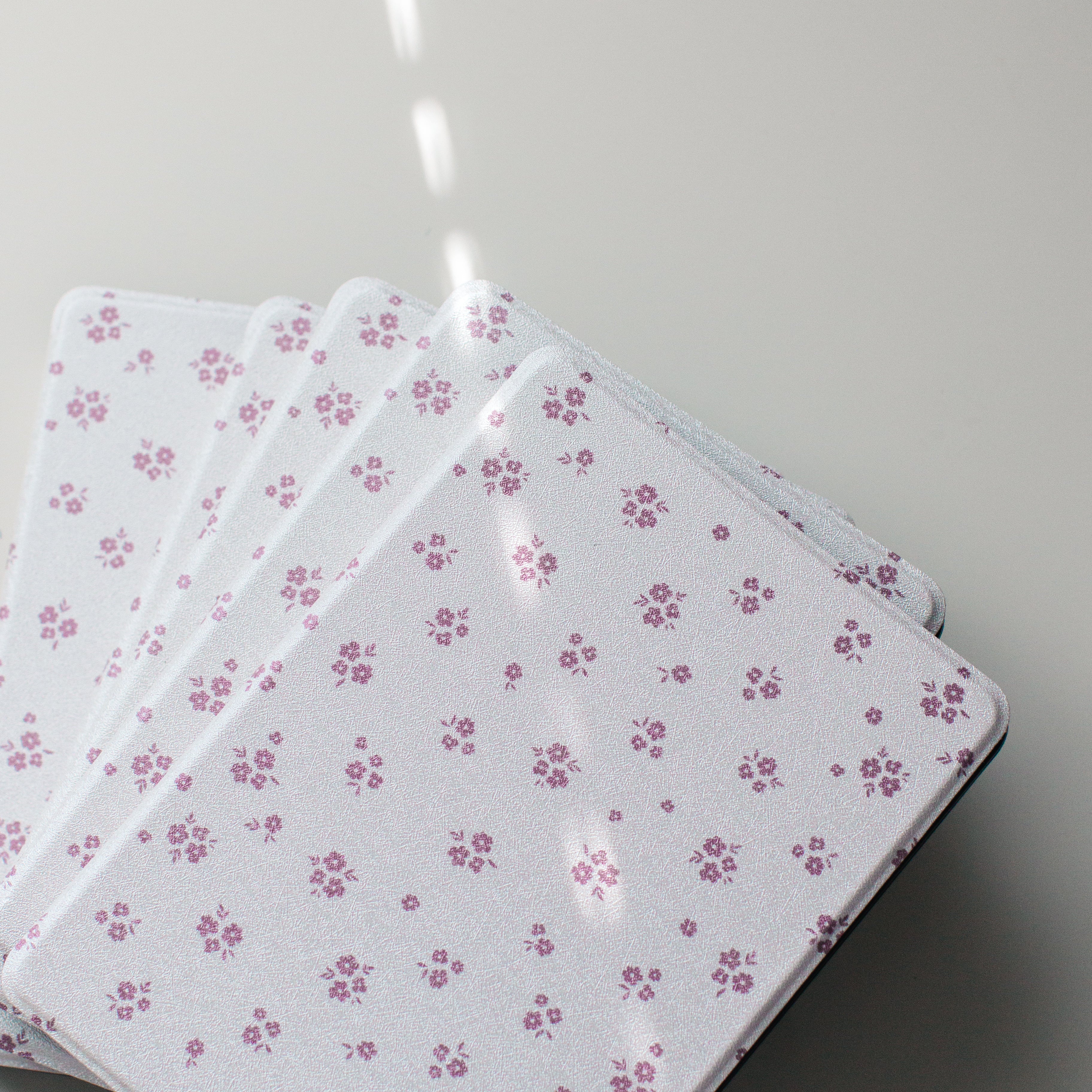 1992 Floral • Kindle Case