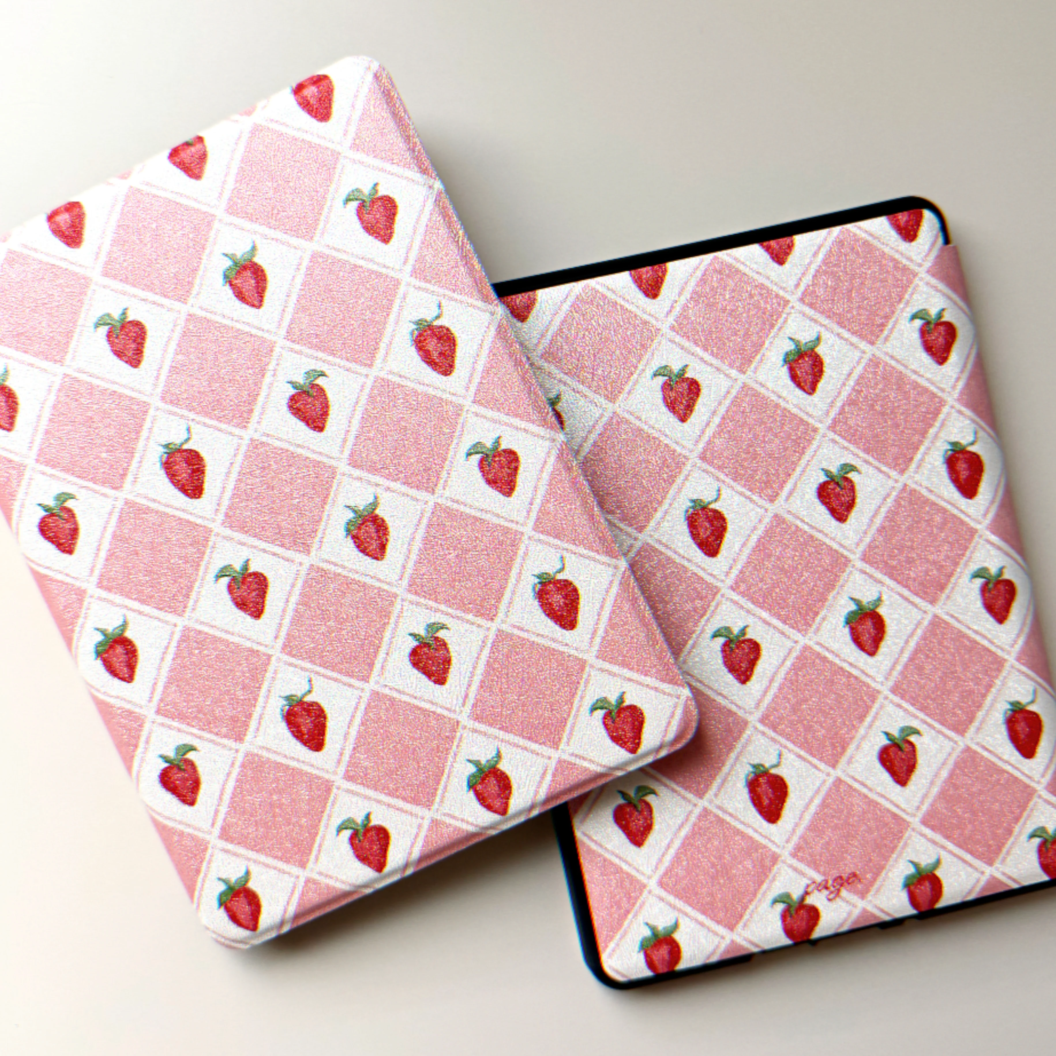 Strawberry Patch • Kobo Case