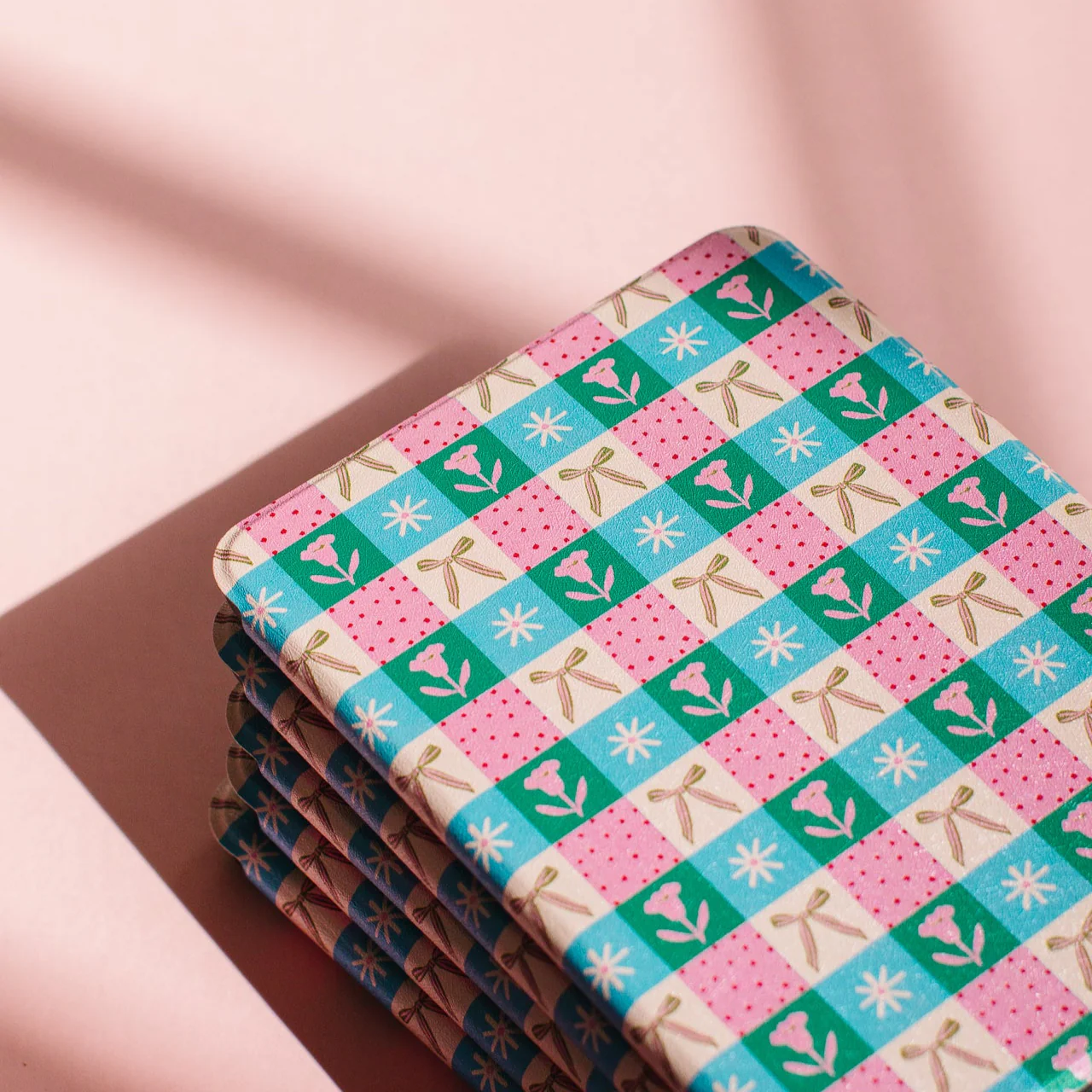 Bows & Blooms • Kindle Case
